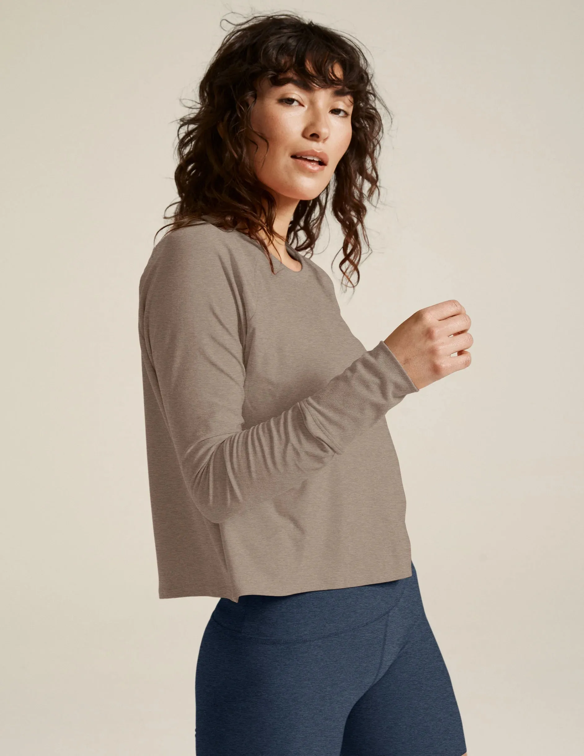 Beyond Yoga Featherweight Daydreamer Pullover - Birch Heather