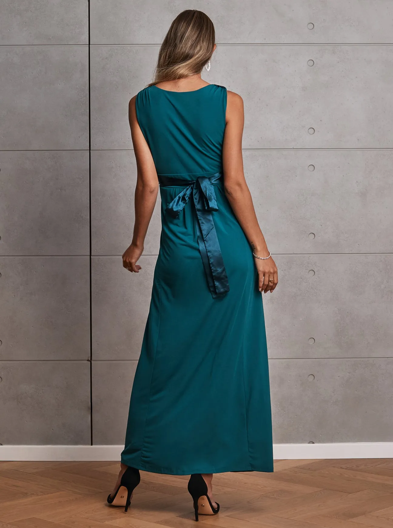 Elegant Carla Maternity Evening Dress in Luxurious Teal Green for Special Occasions