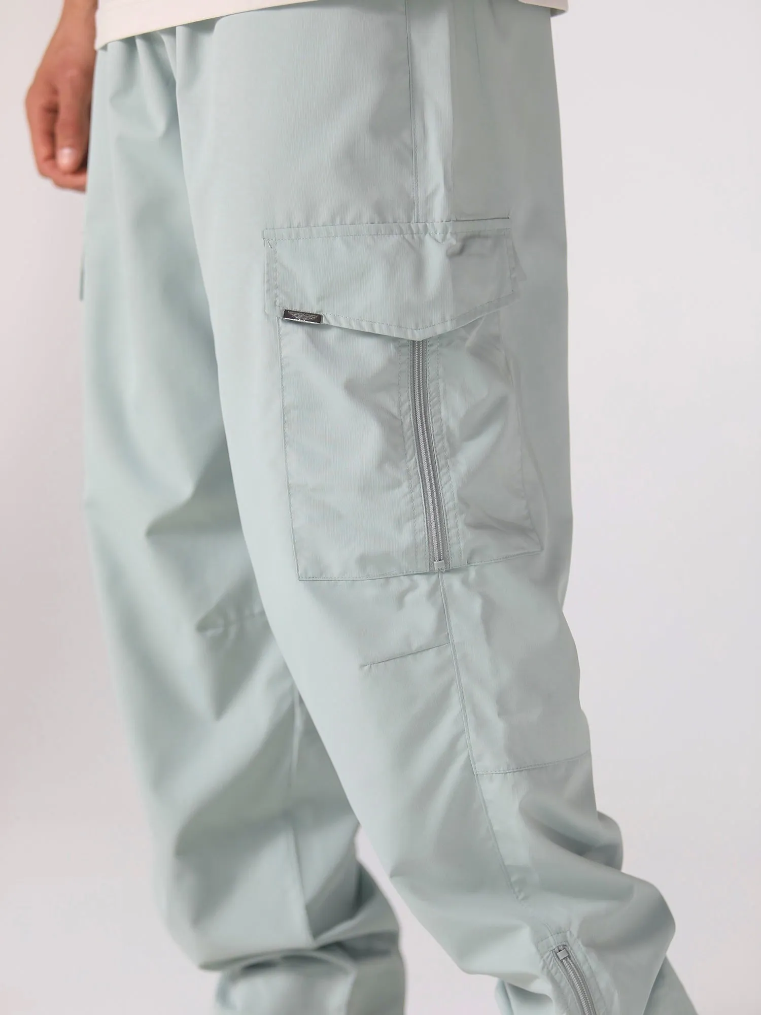 Carnforth Sage Green Cargo Pants