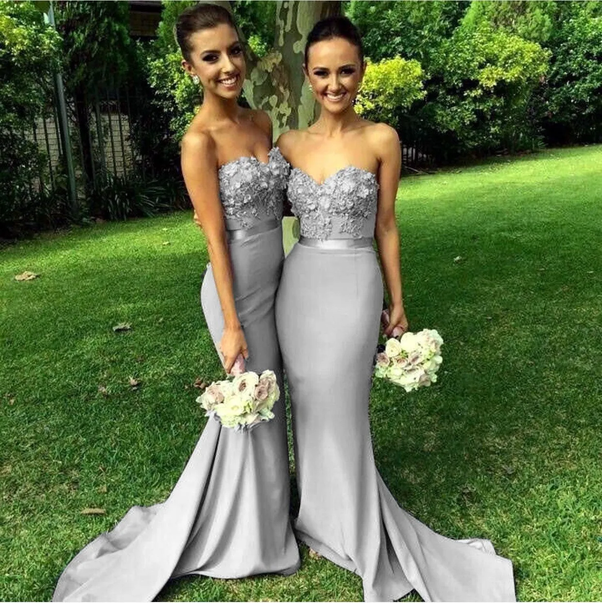 Gorgeous Flowers Beaded Sweetheart Long Mermaid Bridesmaid Dresses