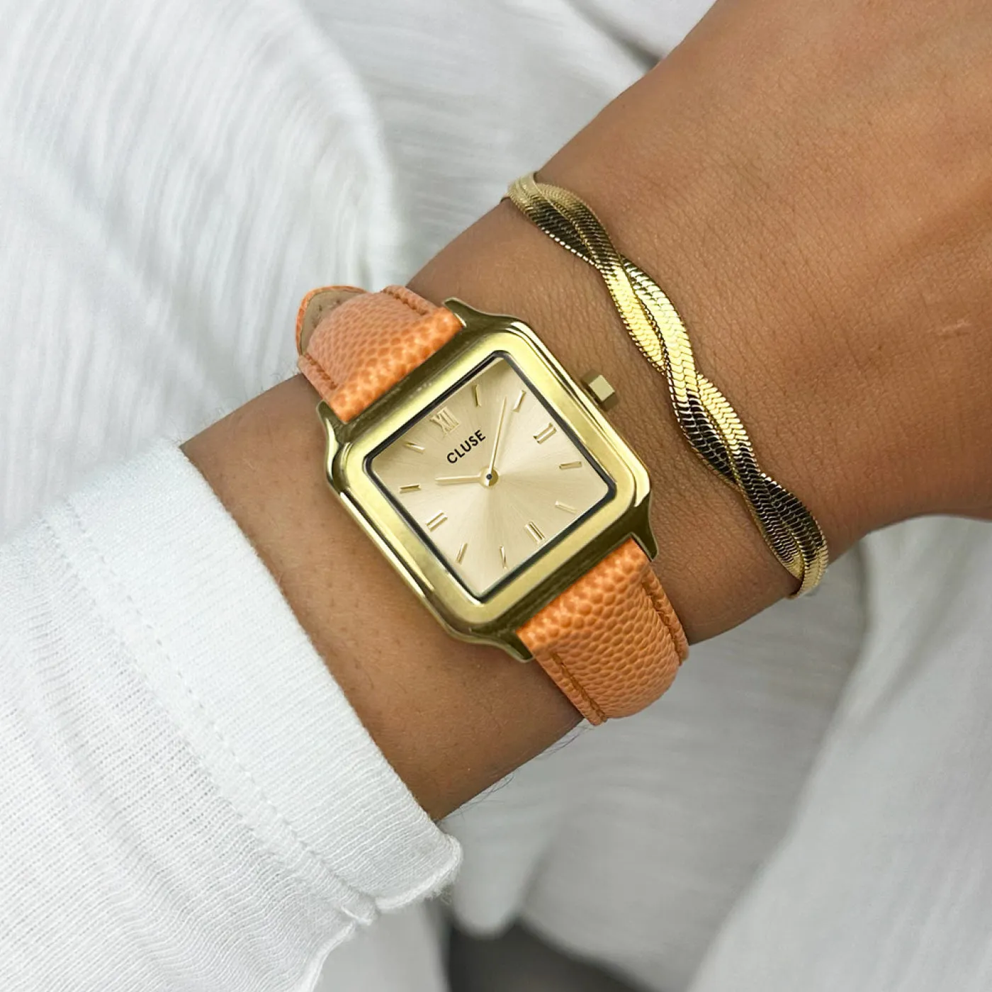 Gracieuse Petite Watch Leather, Apricot Lizard, Gold Colour