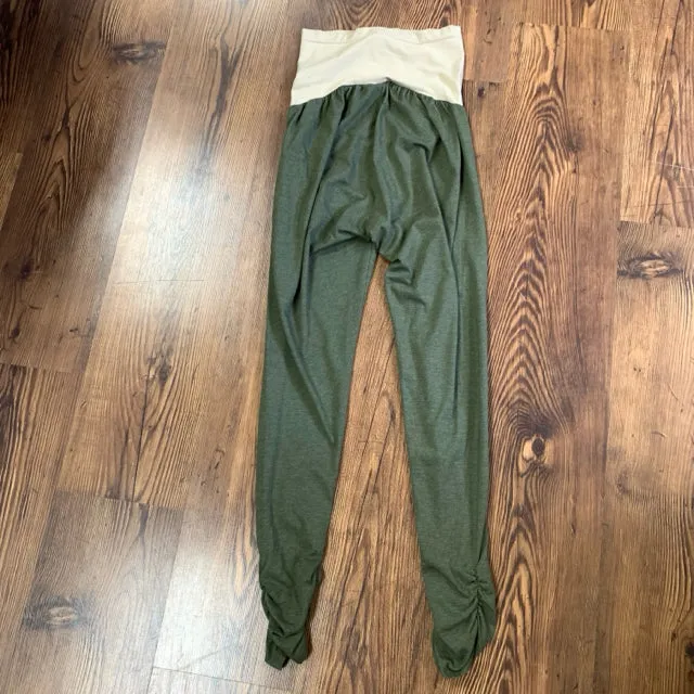 Motherhood SIZE L Maternity Pants