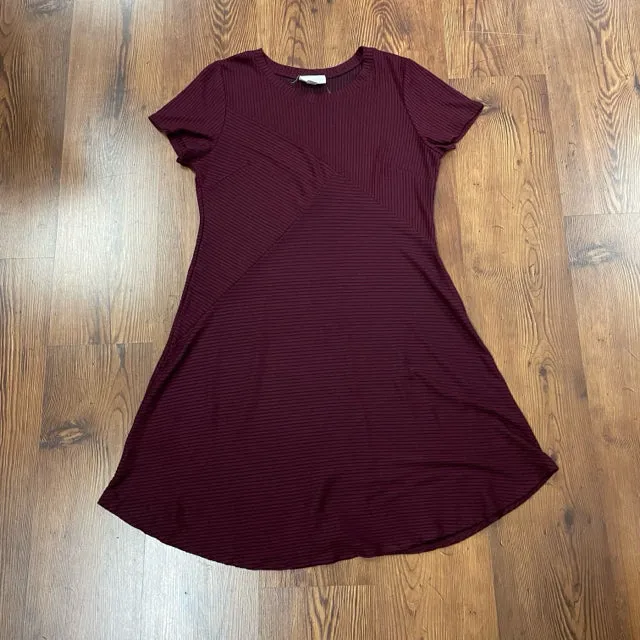 Motherhood SIZE XL Maternity Dress