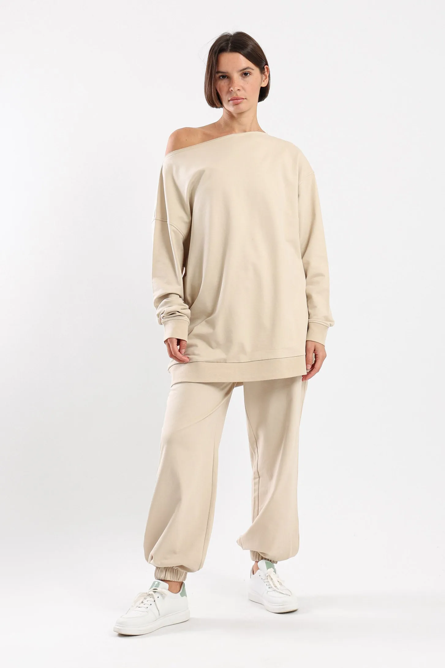 VERSATILE OFF SHOULDER SWEATER - BEIGE